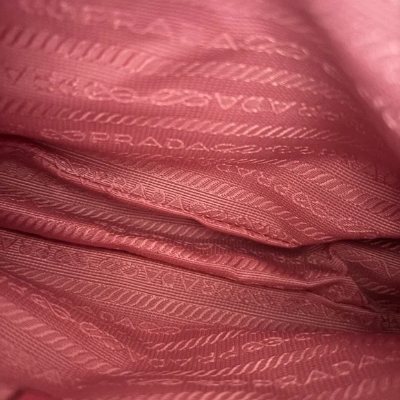 Prada Hobo Tessuto Gaufre with Saffiano - Picture 6 of 10